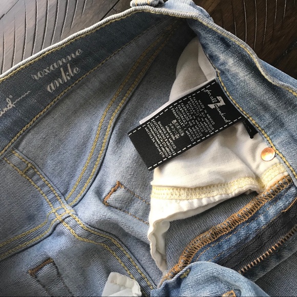 7 For All Mankind Jeans, size 23 - Picture 4 of 4